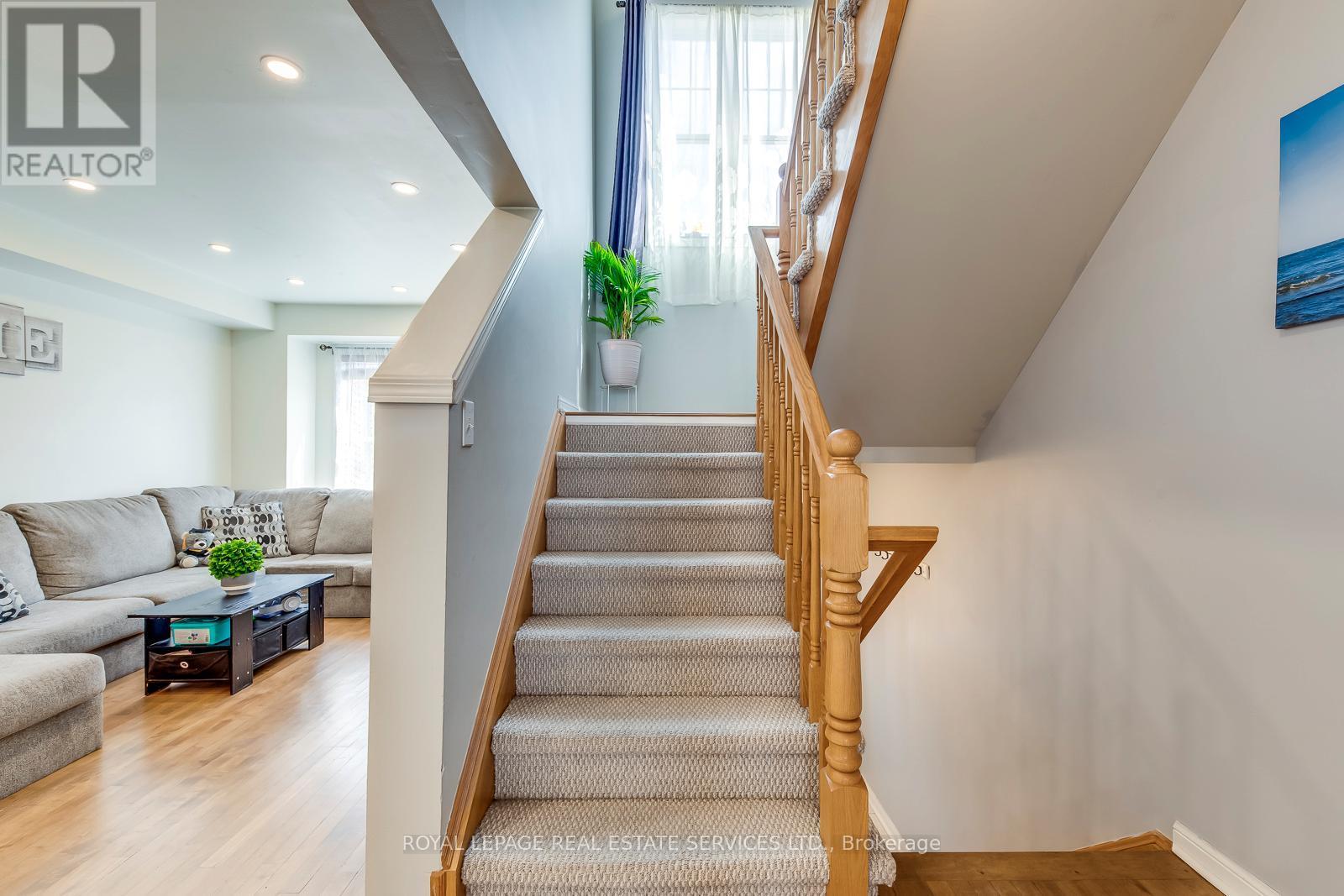 












161 - 5980 WHITEHORN AVENUE

,
Mississauga,




Ontario
L5V2Y3

