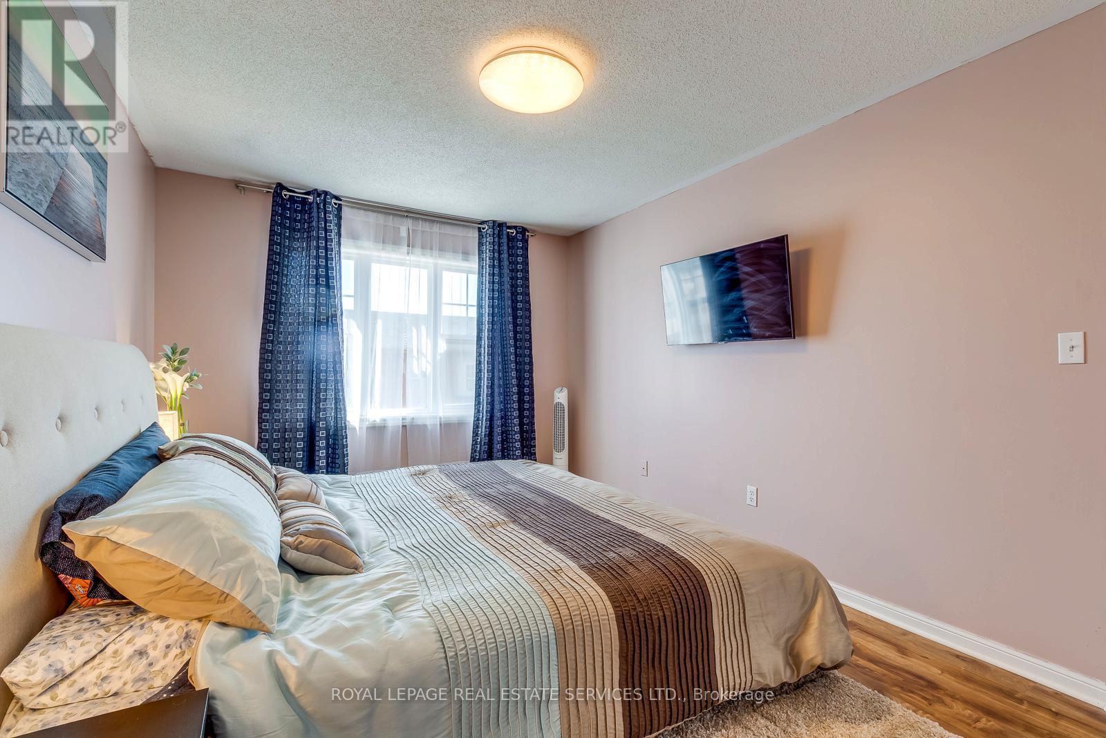 












161 - 5980 WHITEHORN AVENUE

,
Mississauga,




Ontario
L5V2Y3

