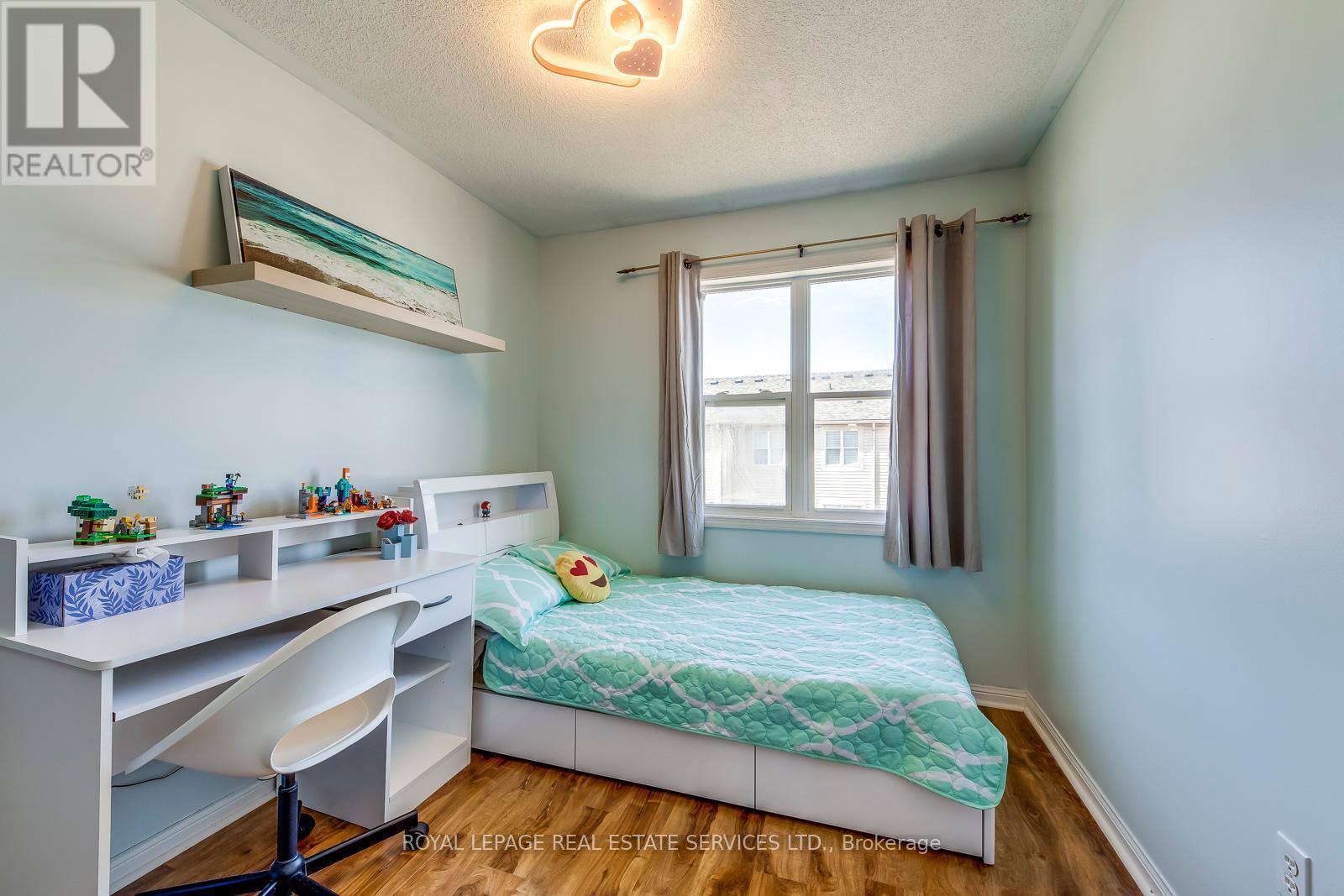












161 - 5980 WHITEHORN AVENUE

,
Mississauga,




Ontario
L5V2Y3

