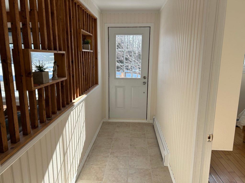 









4455


Rue Caron

,
Sept-Îles,




QC
G0G1L0

