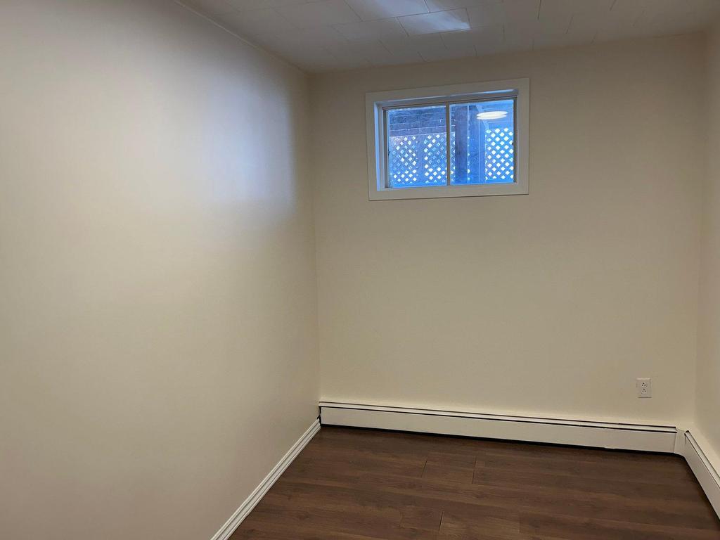 









4455


Rue Caron

,
Sept-Îles,




QC
G0G1L0


