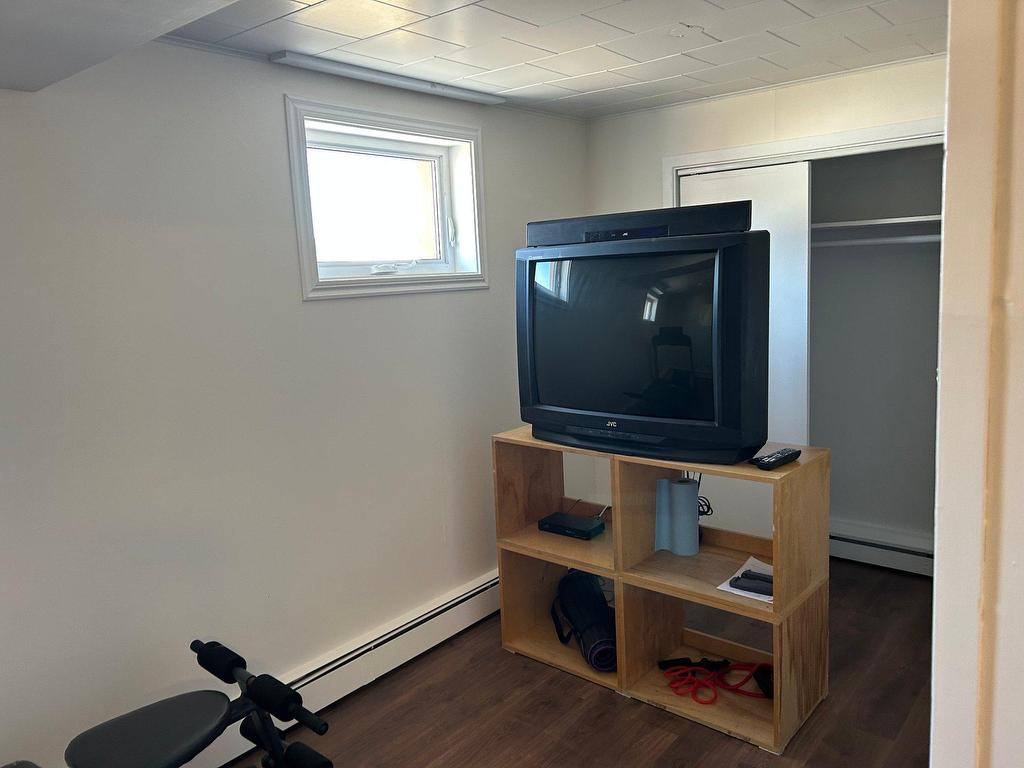 









4455


Rue Caron

,
Sept-Îles,




QC
G0G1L0

