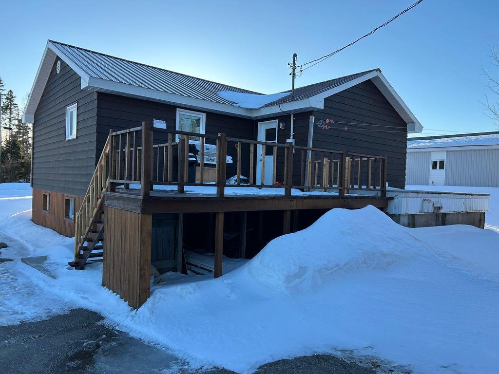 









4455


Rue Caron

,
Sept-Îles,




QC
G0G1L0

