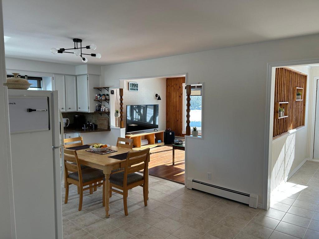 









4455


Rue Caron

,
Sept-Îles,




QC
G0G1L0

