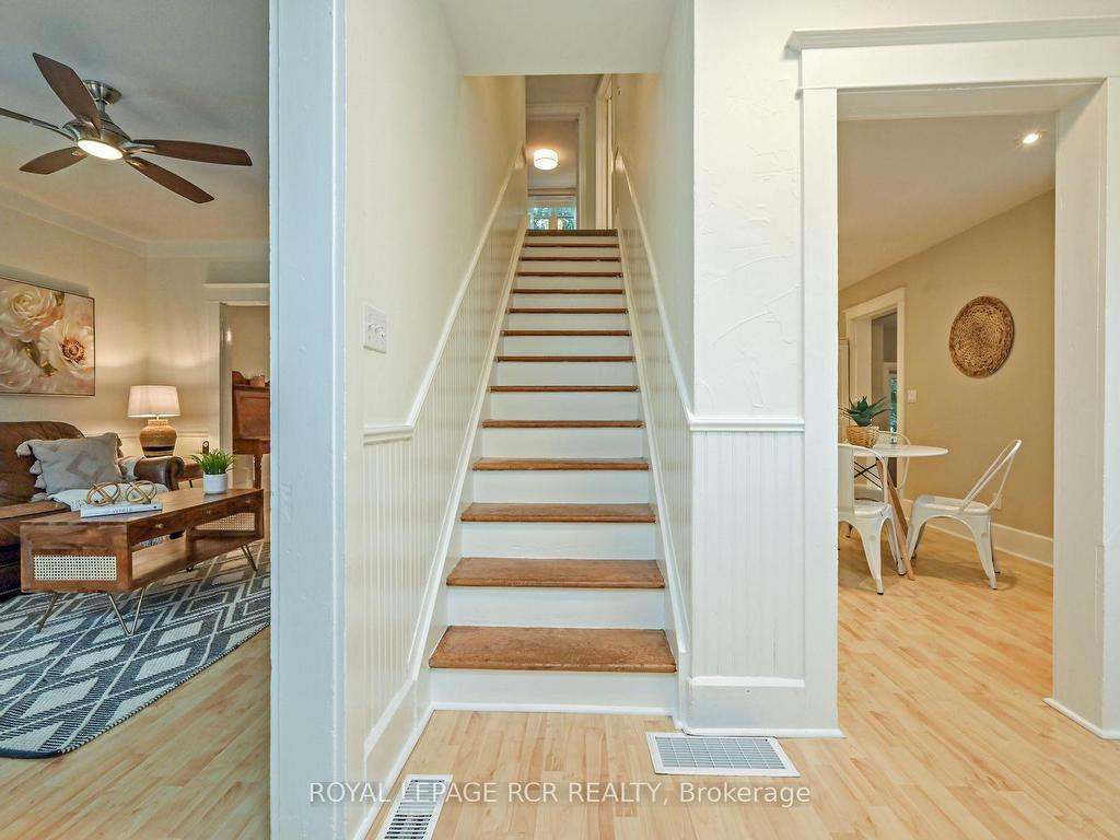 









307


Victoria

Street,
Shelburne,




ON
L9V 2Y4

