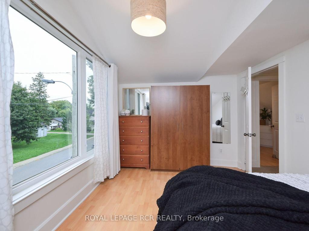 









307


Victoria

Street,
Shelburne,




ON
L9V 2Y4

