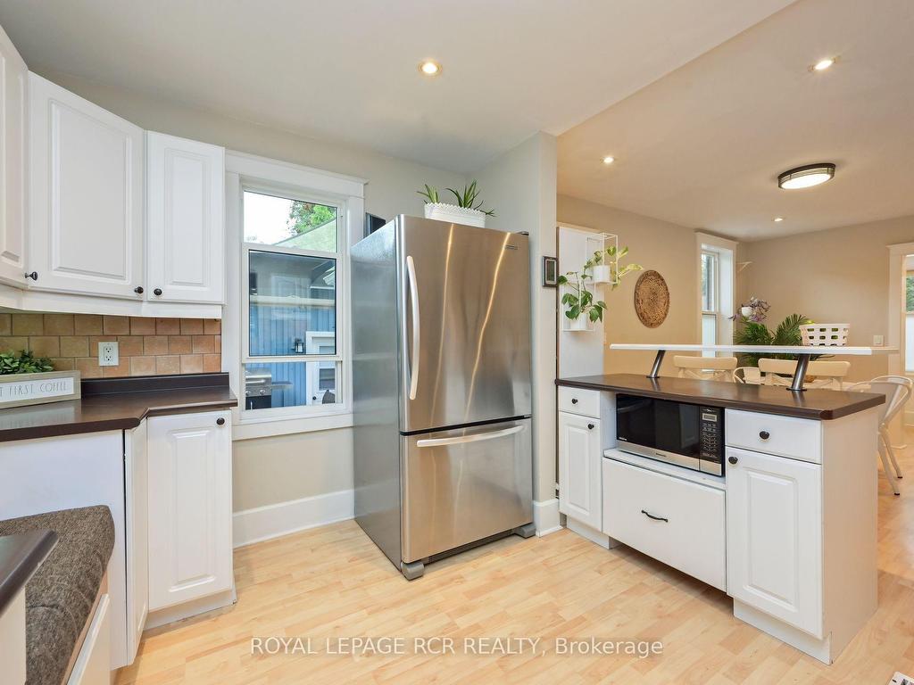 









307


Victoria

Street,
Shelburne,




ON
L9V 2Y4

