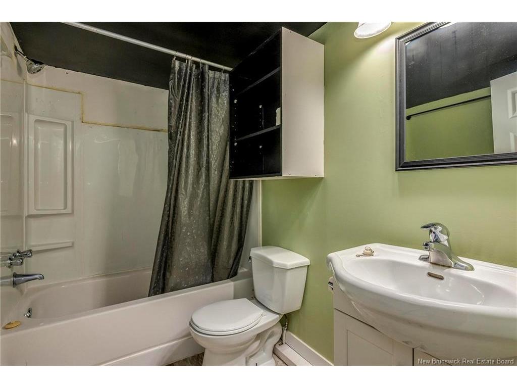 









35


Nancy

ST,
Moncton,




NB
E1E 3T2

