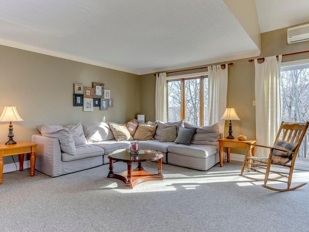 









252

 - 254


Ch. Boulanger

,
Sutton,




QC
J0E2K0

