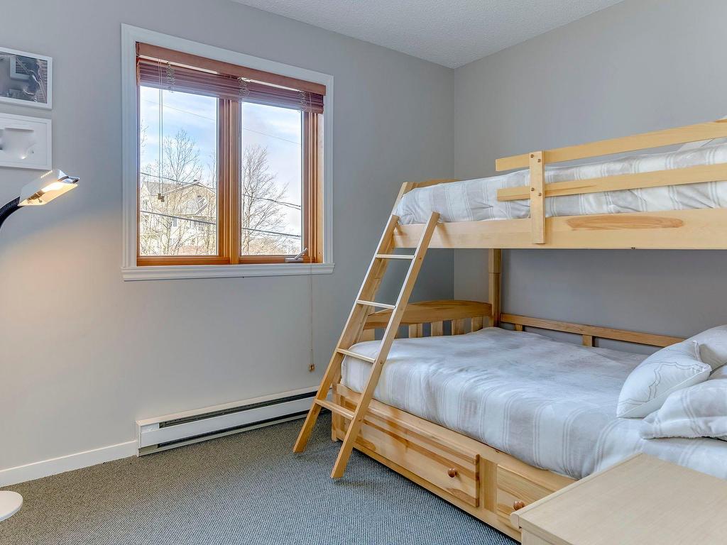 









252

 - 254


Ch. Boulanger

,
Sutton,




QC
J0E2K0

