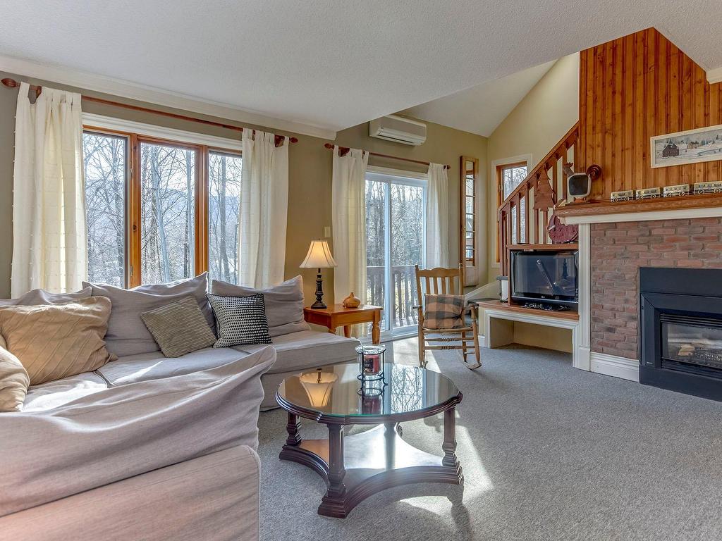 









252

 - 254


Ch. Boulanger

,
Sutton,




QC
J0E2K0

