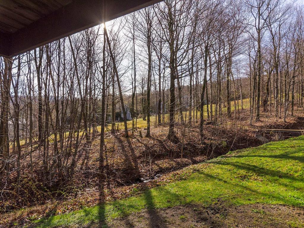 









252

 - 254


Ch. Boulanger

,
Sutton,




QC
J0E2K0

