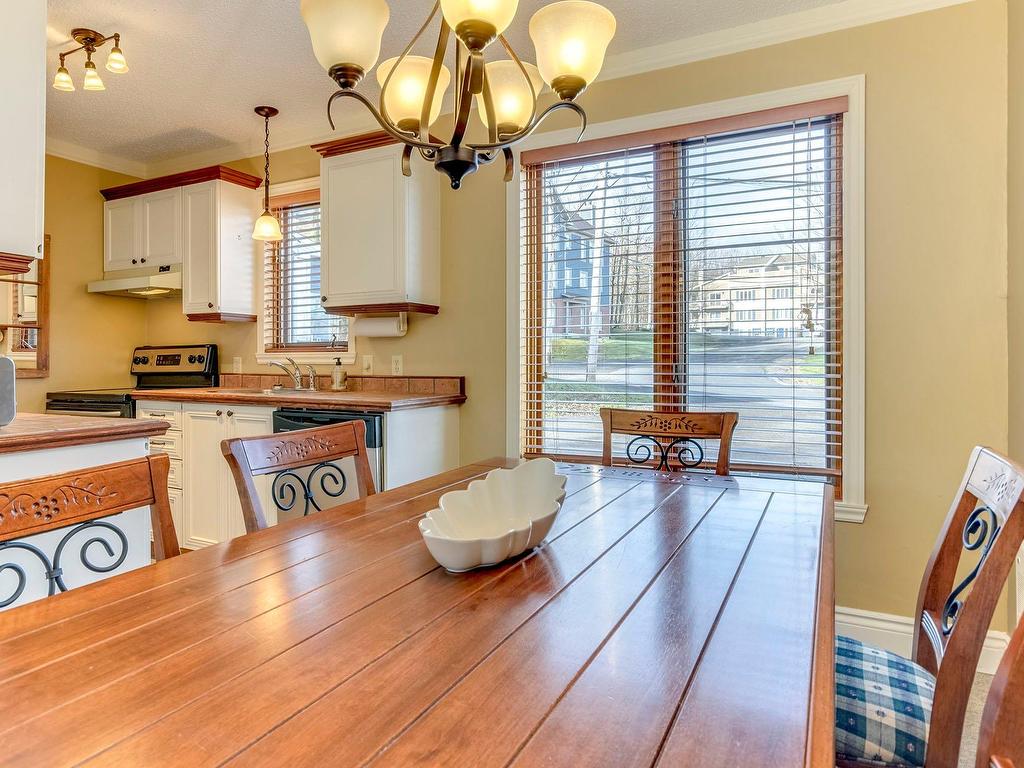 









252

 - 254


Ch. Boulanger

,
Sutton,




QC
J0E2K0

