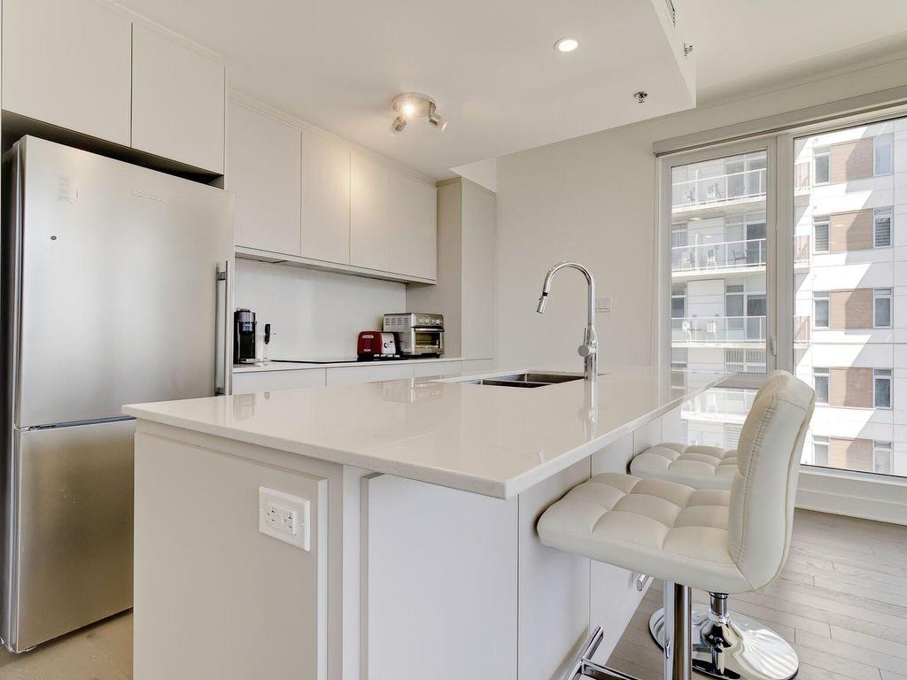 









5505


Boul. du Quartier

, 912,
Brossard,




QC
J4Z0R9


