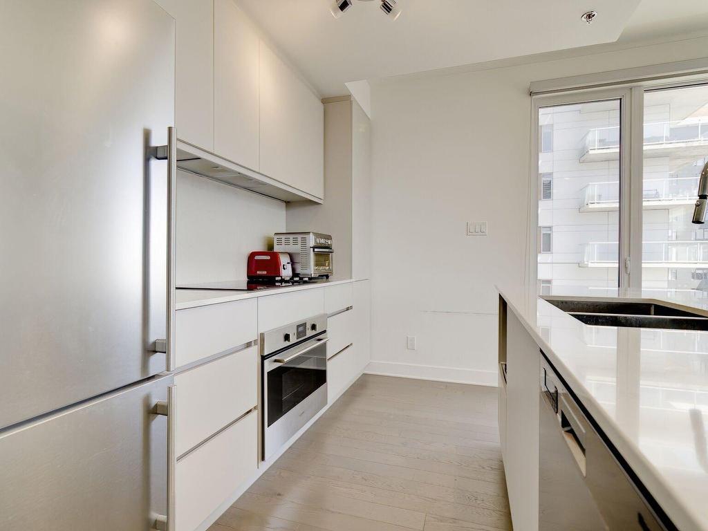 









5505


Boul. du Quartier

, 912,
Brossard,




QC
J4Z0R9


