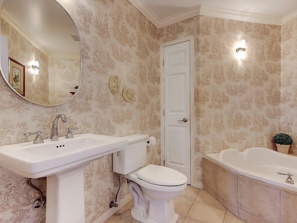 









1152


Rue Berthelot

,
Saint-Jean-sur-Richelieu,




QC
J2W1X4

