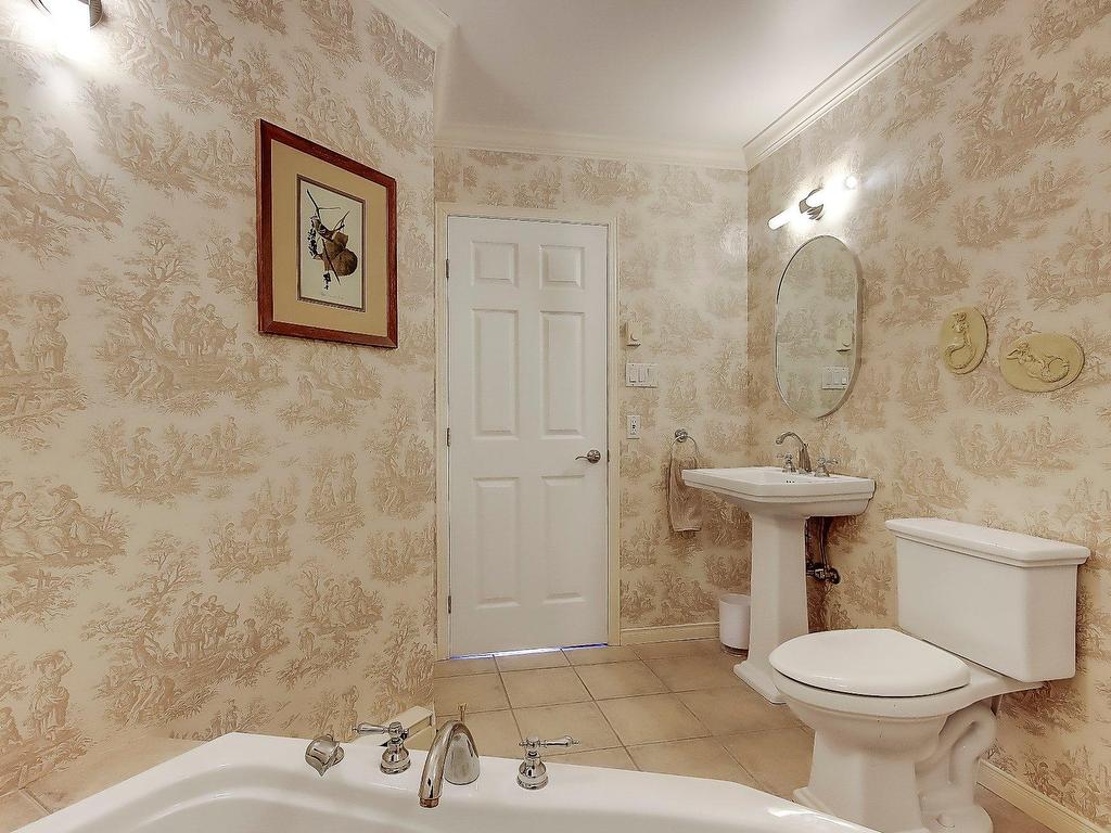 









1152


Rue Berthelot

,
Saint-Jean-sur-Richelieu,




QC
J2W1X4


