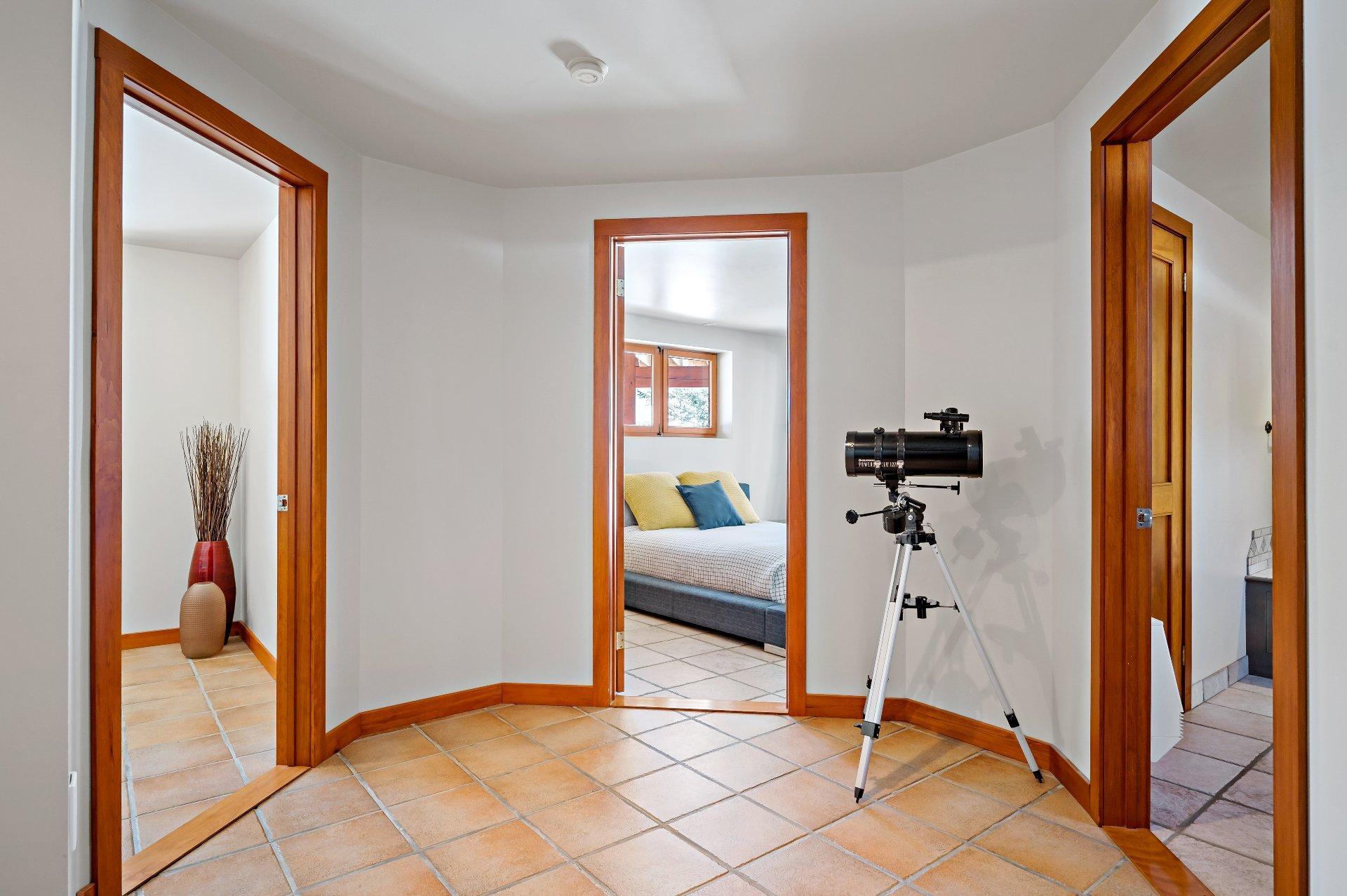 









3318


Ch. du Tour-du-Lac

,
Nominingue,




QC
J0W1R0

