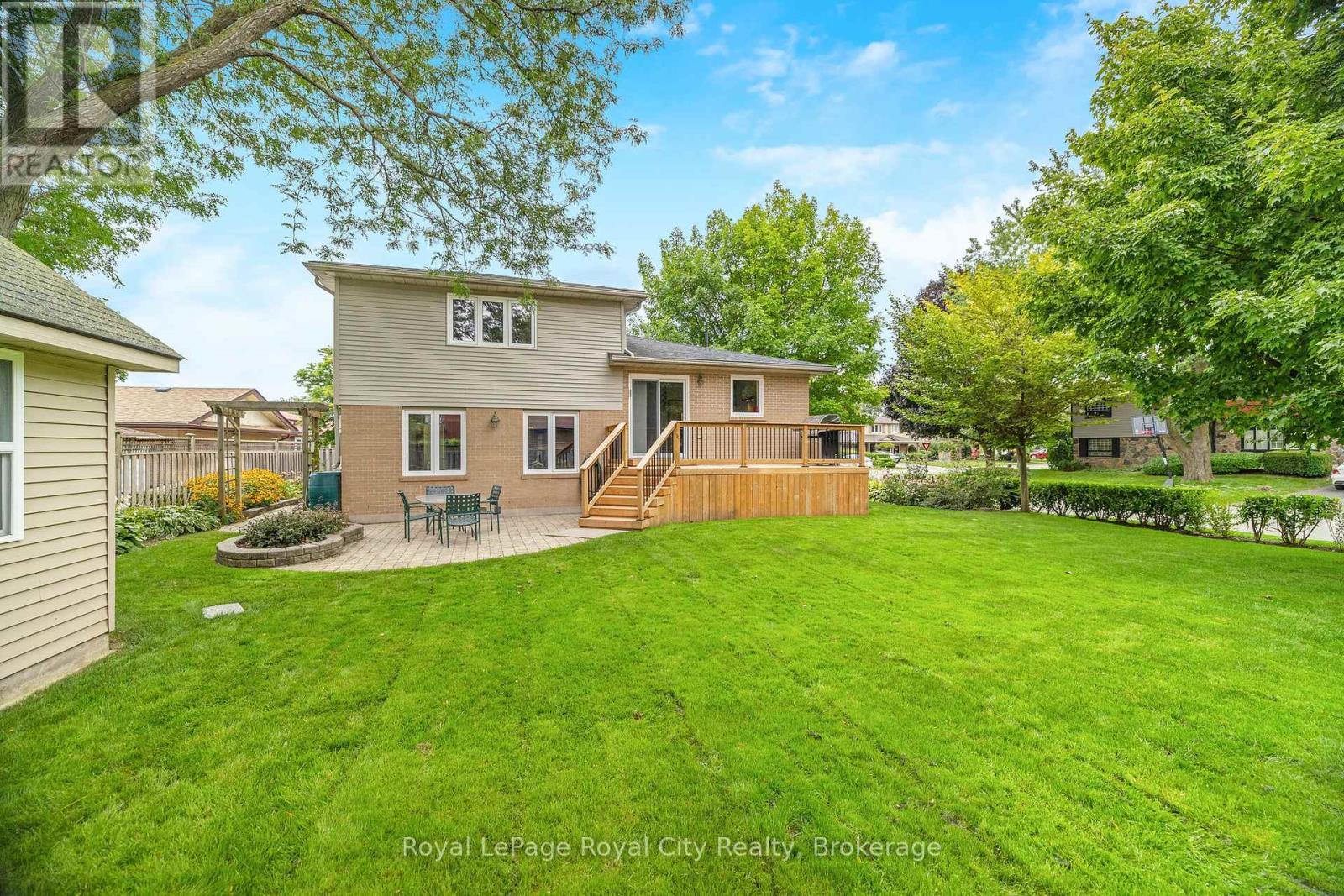 












35 INGLEWOOD DRIVE

,
Brampton (Brampton East),




Ontario
L6W2N4

