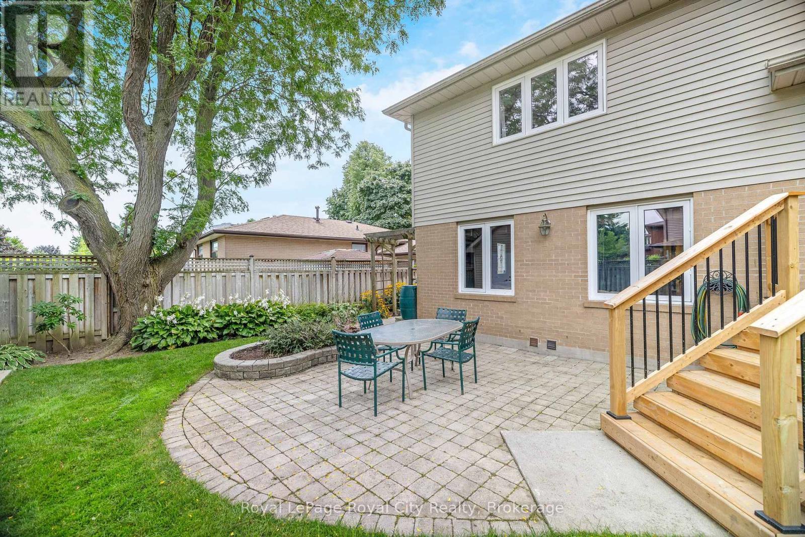 












35 INGLEWOOD DRIVE

,
Brampton (Brampton East),




Ontario
L6W2N4

