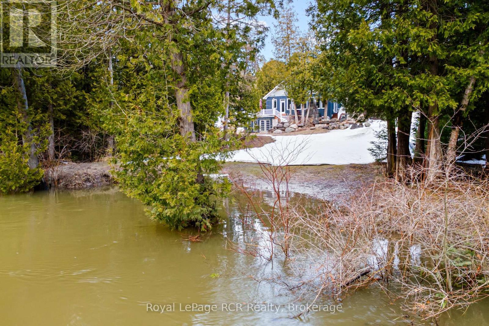 












19 REDGATE RD ROAD E

,
South Bruce Peninsula,




Ontario
N0H2T0

