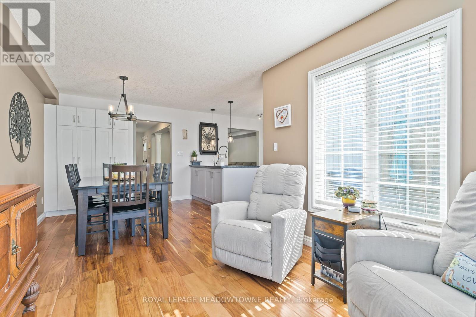 












239 JOLLIFFE AVENUE

,
Guelph/Eramosa,




Ontario
N0B2K0

