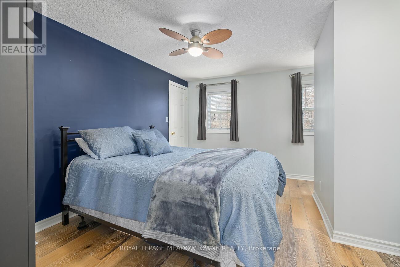 












239 JOLLIFFE AVENUE

,
Guelph/Eramosa,




Ontario
N0B2K0

