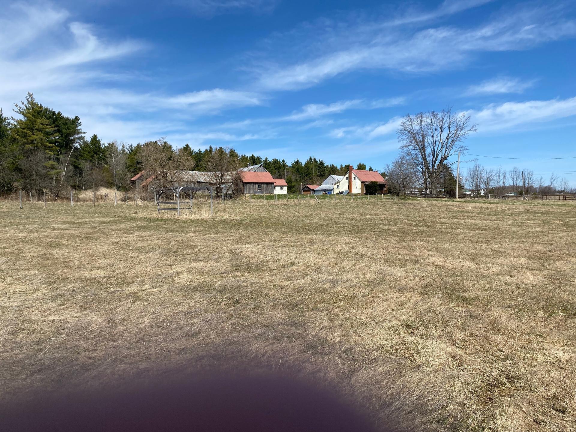 









1248


Grand rg Ste-Clotilde

,
Sainte-Clotilde,







QC
J0L1W0

