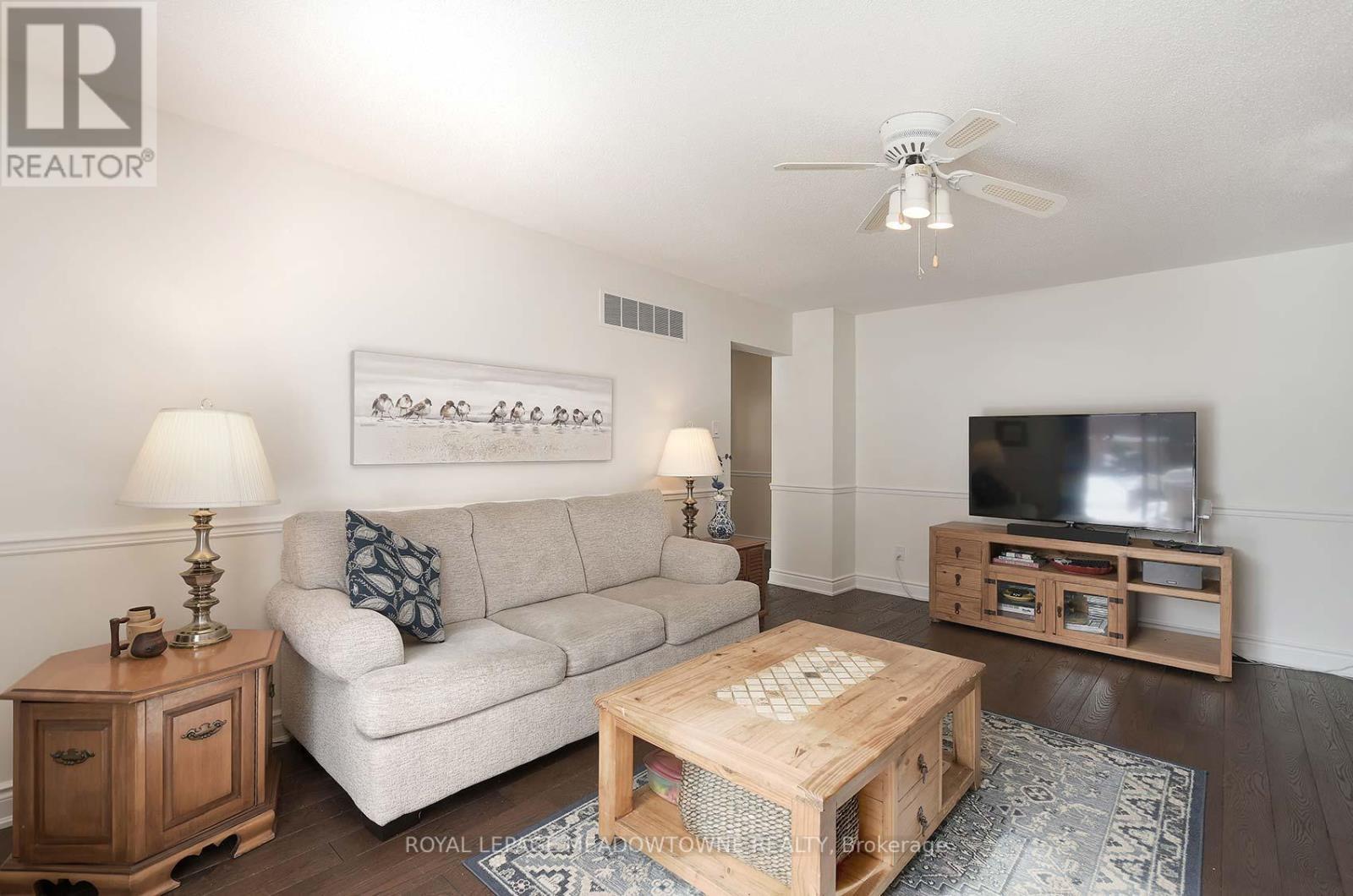 












41 STEEN DRIVE

,
Mississauga,




Ontario
L5N2V3

