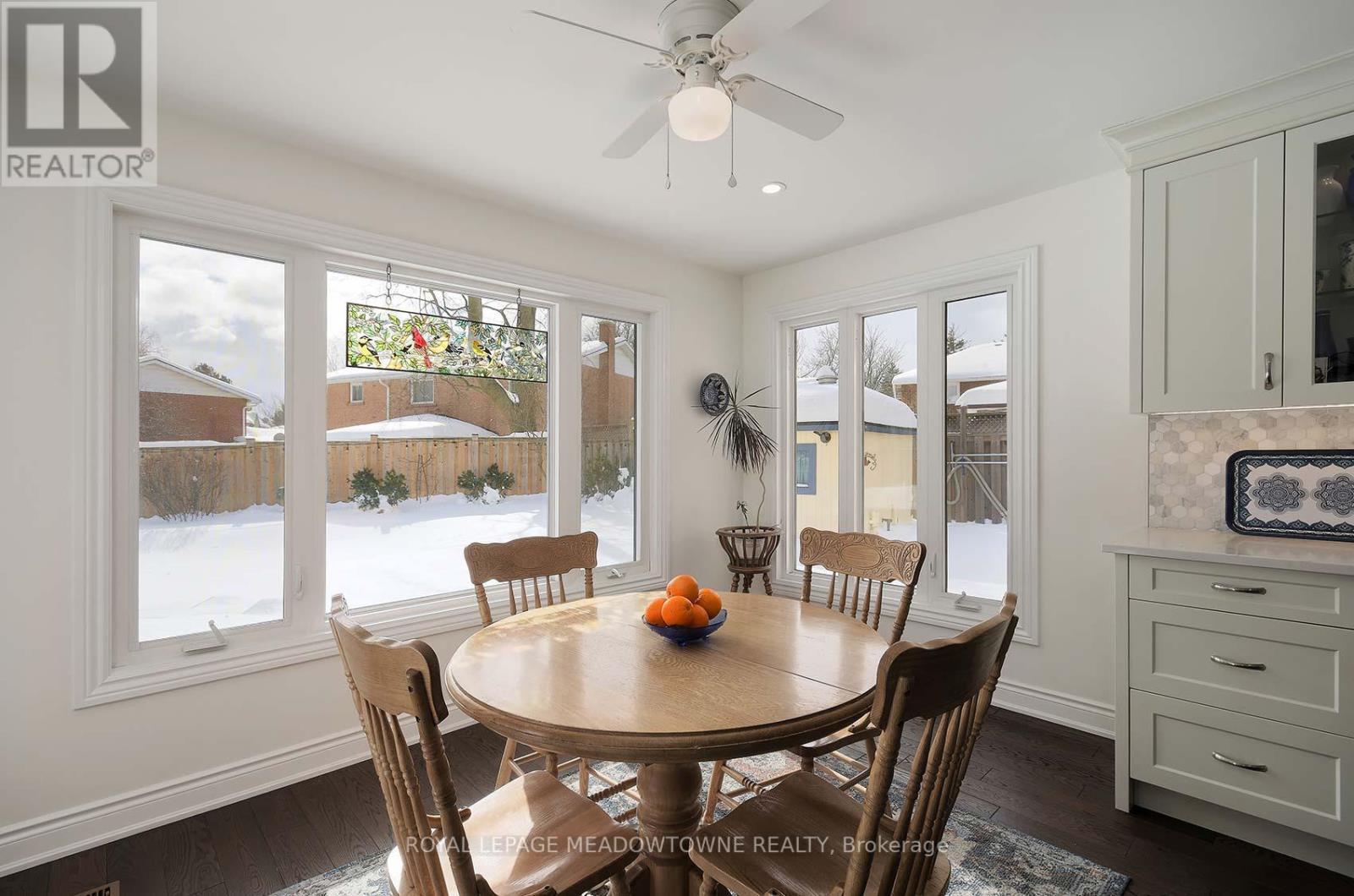 












41 STEEN DRIVE

,
Mississauga,




Ontario
L5N2V3

