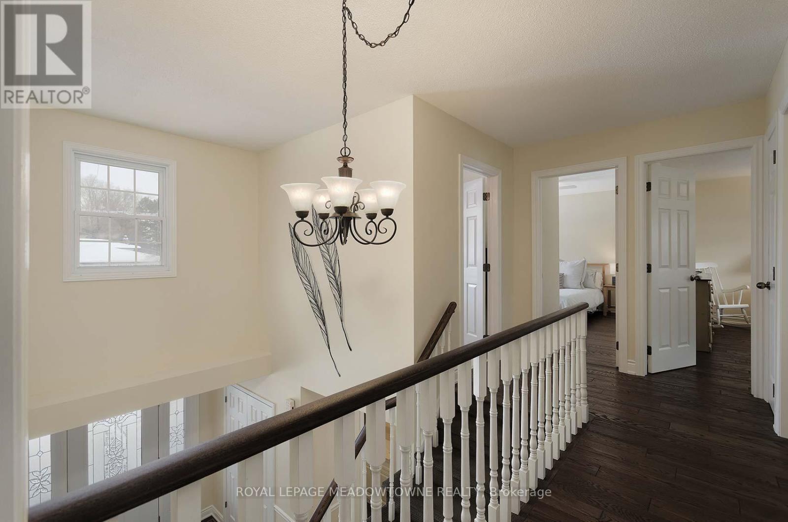 












41 STEEN DRIVE

,
Mississauga,




Ontario
L5N2V3

