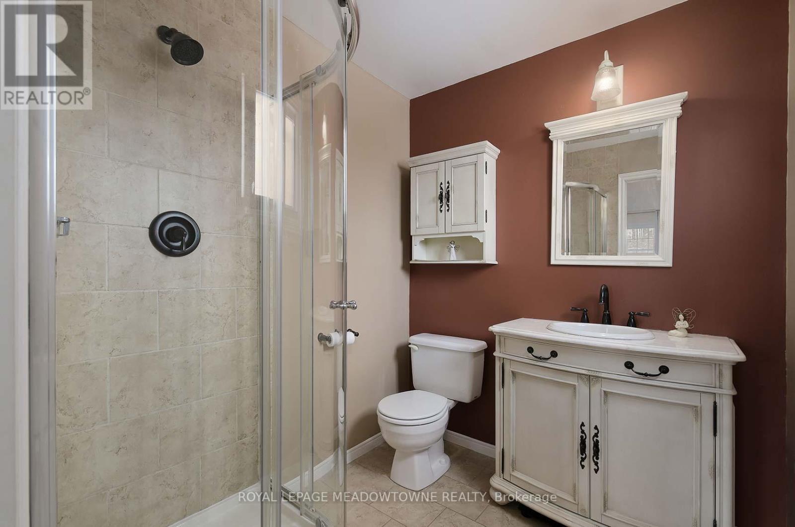 












41 STEEN DRIVE

,
Mississauga,




Ontario
L5N2V3

