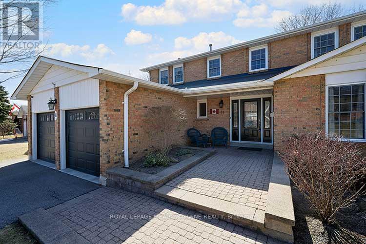 












41 STEEN DRIVE

,
Mississauga,




Ontario
L5N2V3

