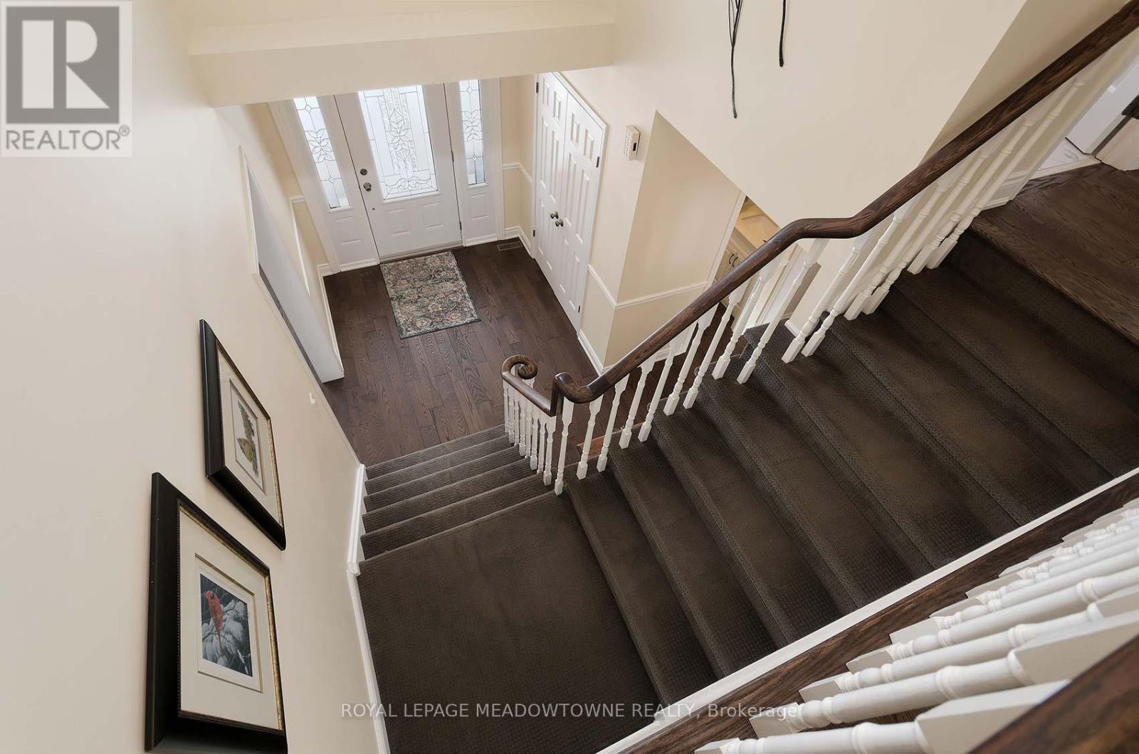 












41 STEEN DRIVE

,
Mississauga,




Ontario
L5N2V3

