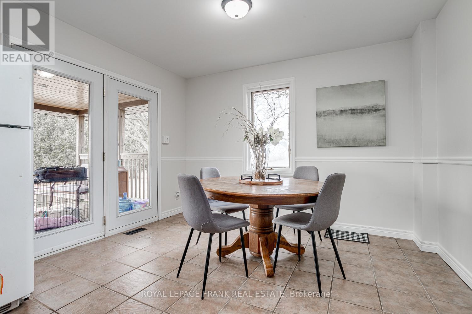 












4825 CONCESSION 3 ROAD

,
Clarington,




Ontario
L0A1J0

