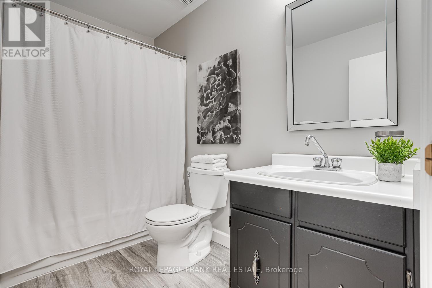 












4825 CONCESSION 3 ROAD

,
Clarington,




Ontario
L0A1J0

