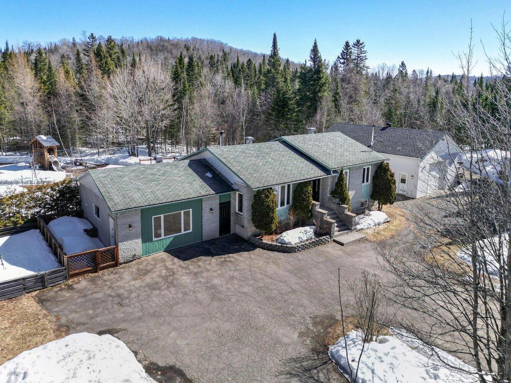 









127


Ch. du Plateau

,
Lantier,




QC
J0T1V0

