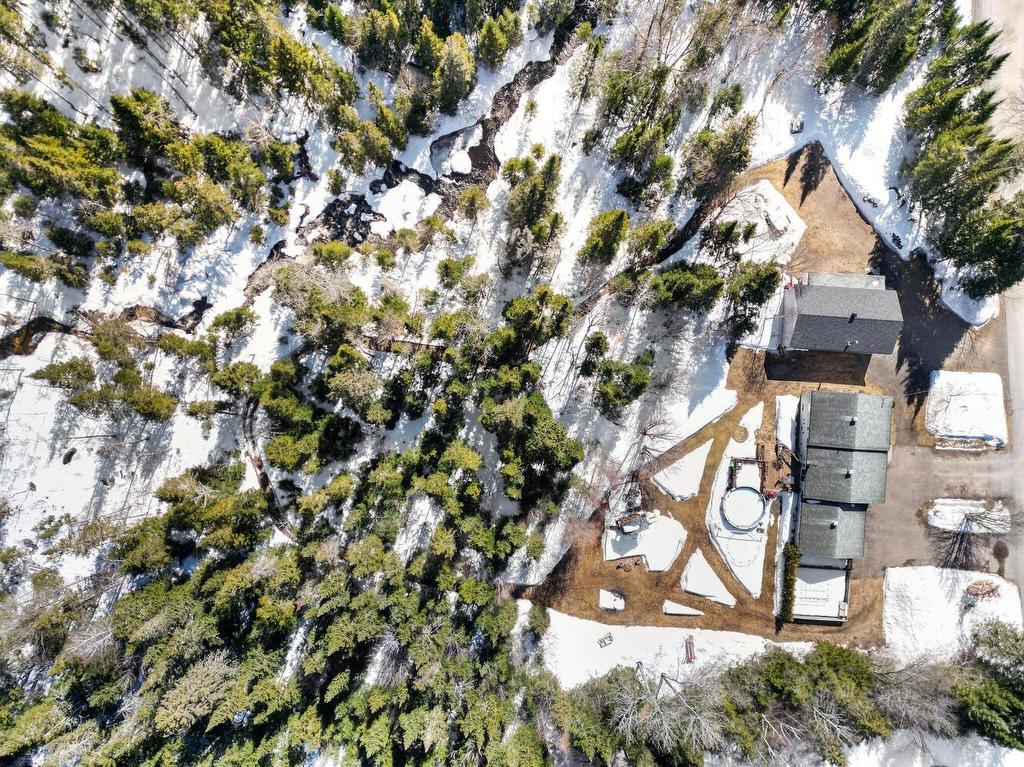 









127


Ch. du Plateau

,
Lantier,




QC
J0T1V0

