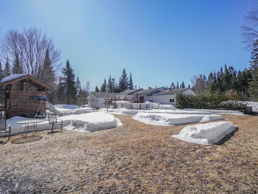 









127


Ch. du Plateau

,
Lantier,




QC
J0T1V0

