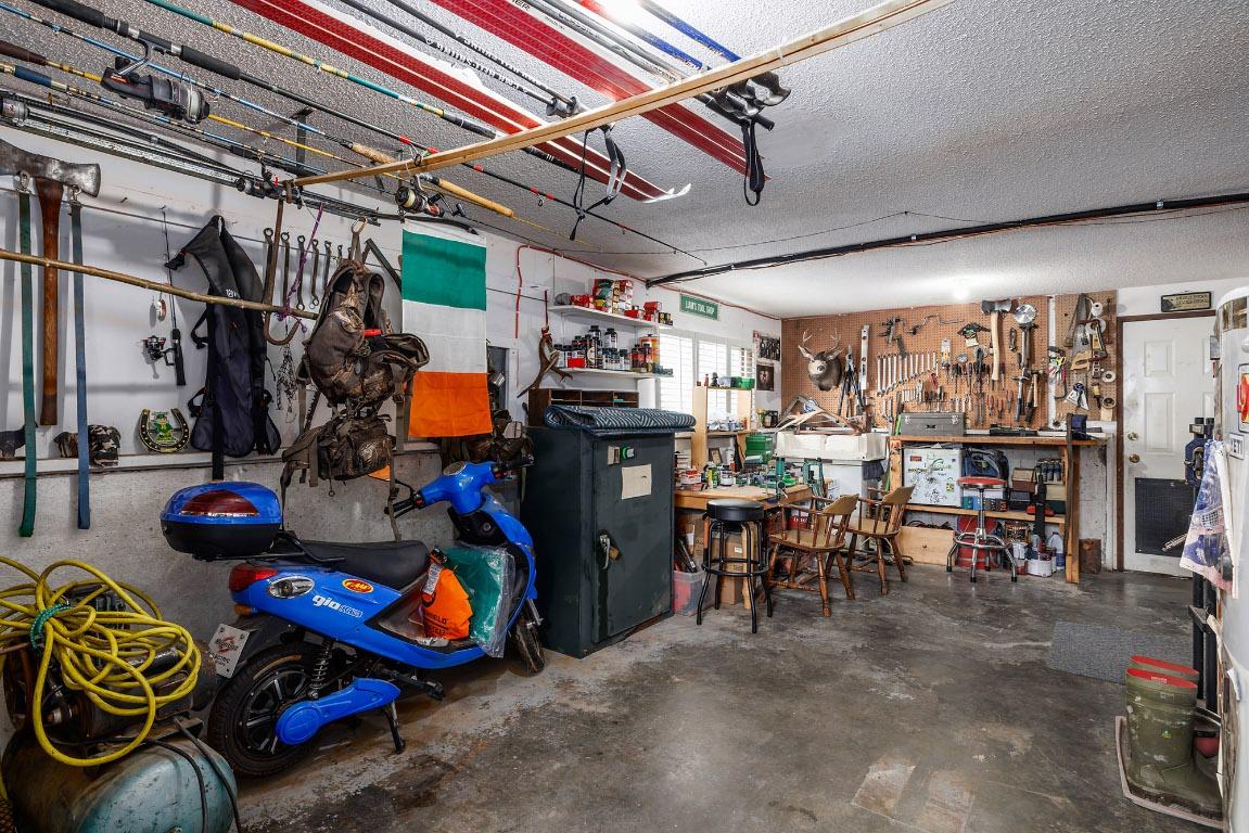 









3564


Galloway

Road,
West Kelowna,




BC
V4T 1J1

