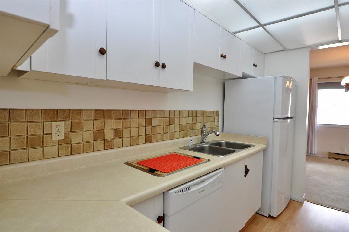 









1035


Bernard

Avenue, 305,
Kelowna,




BC
V1Y 6P7

