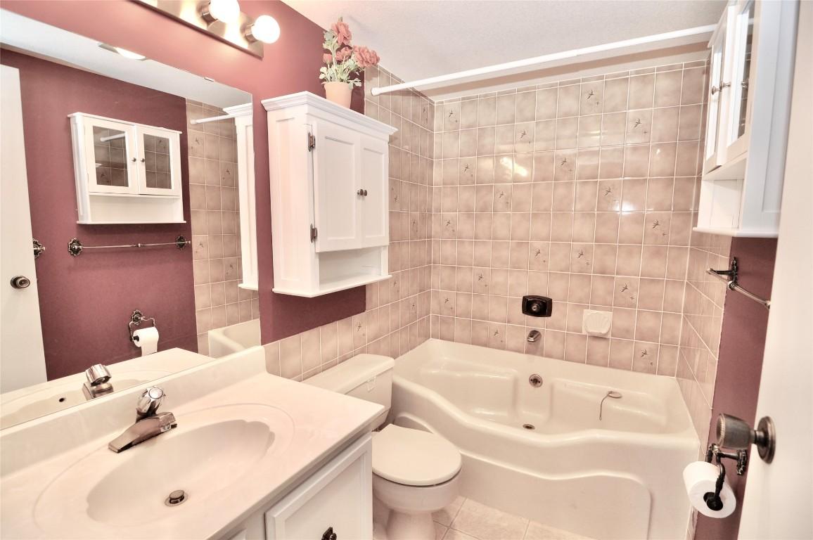 









1035


Bernard

Avenue, 305,
Kelowna,




BC
V1Y 6P7

