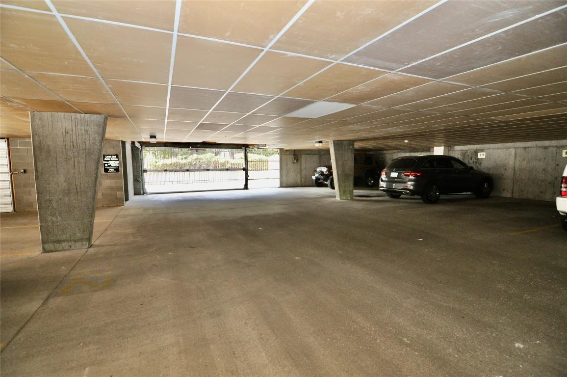 









1035


Bernard

Avenue, 305,
Kelowna,




BC
V1Y 6P7

