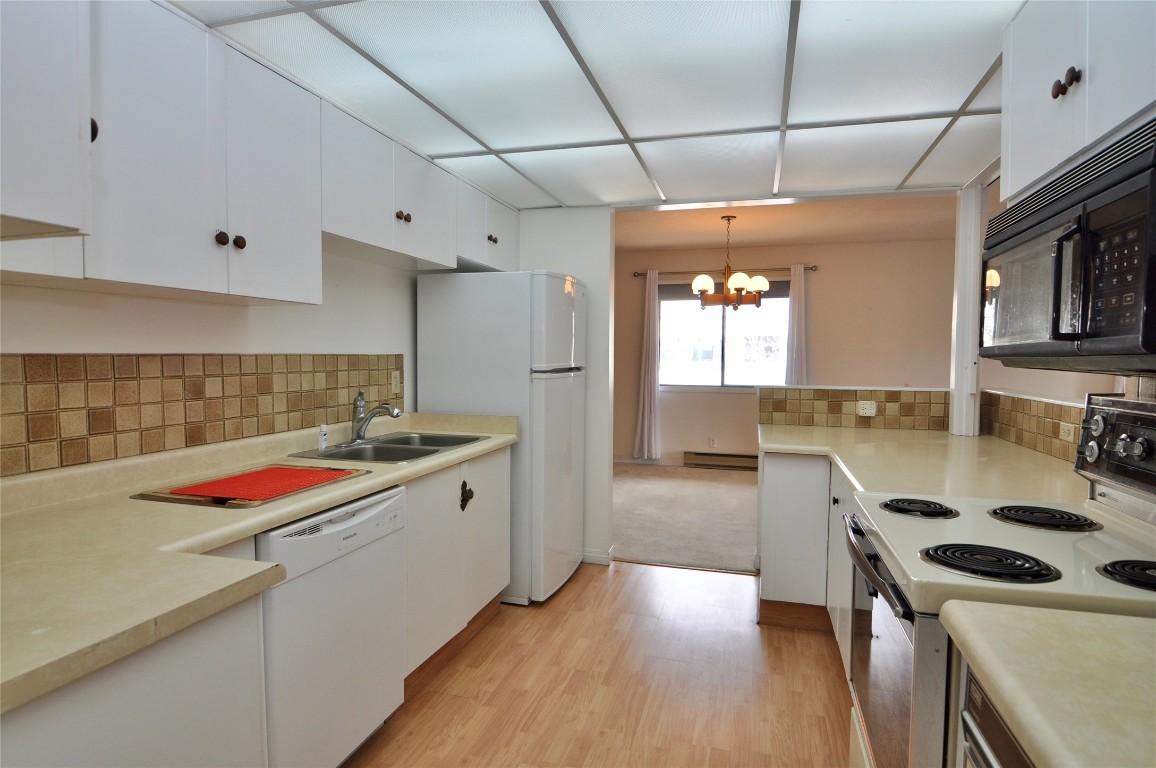 









1035


Bernard

Avenue, 305,
Kelowna,




BC
V1Y 6P7

