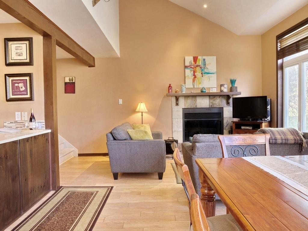 









1691


Ch. du Golf

,
Mont-Tremblant,




QC
J8E2K6

