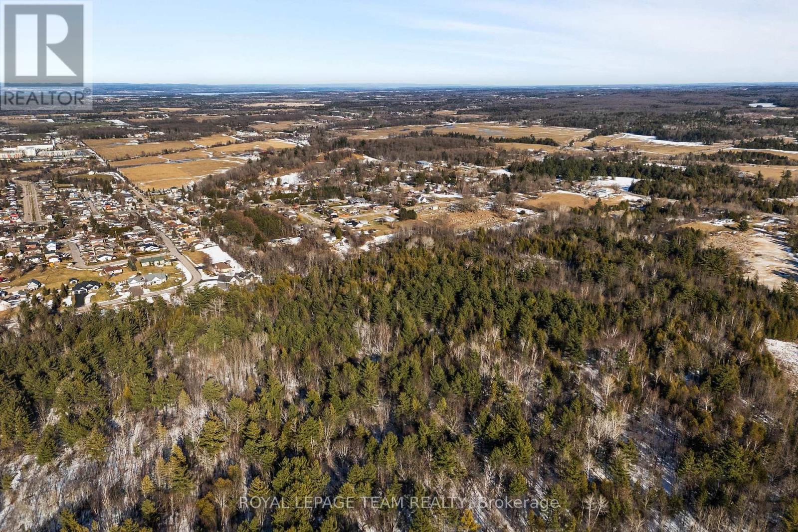 












00 KNIGHT STREET

,
Renfrew,







Ontario
K7V3Z9

