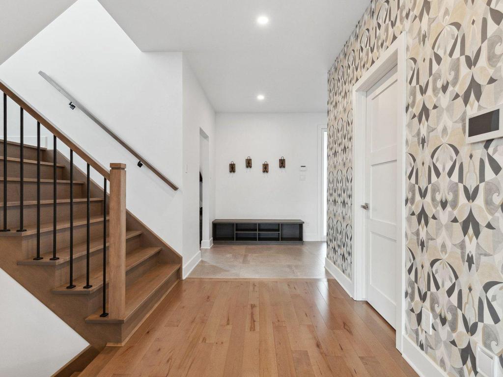 









3587


Rue Lareau

,
Carignan,




QC
J3L0J3

