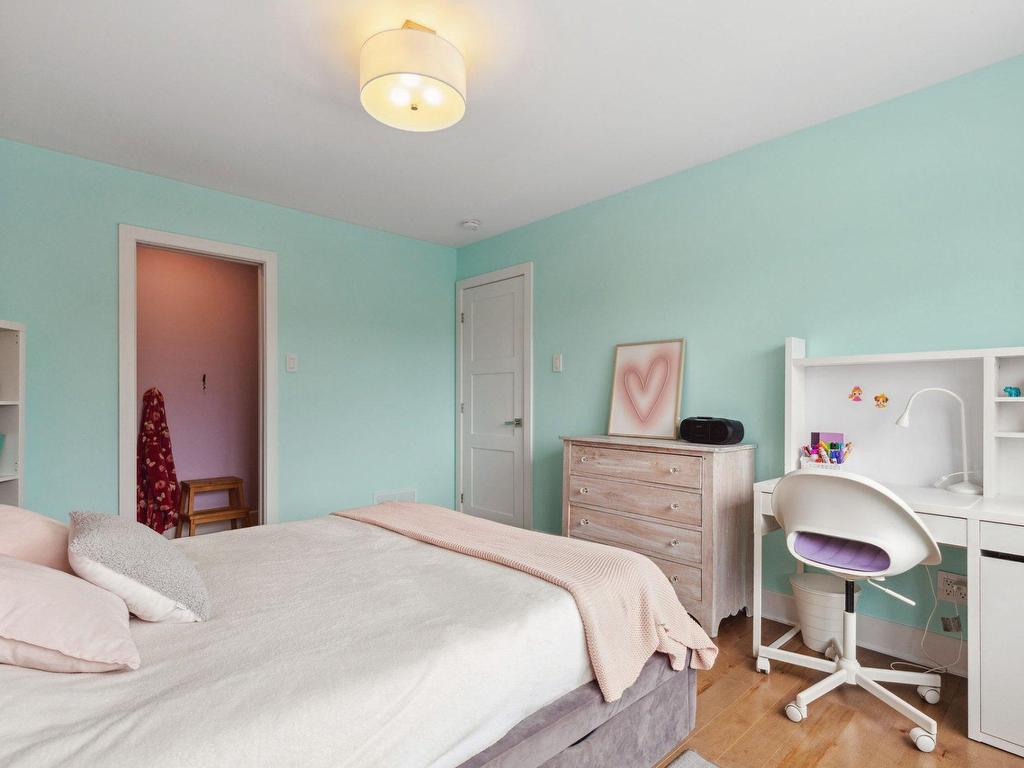 









3587


Rue Lareau

,
Carignan,




QC
J3L0J3

