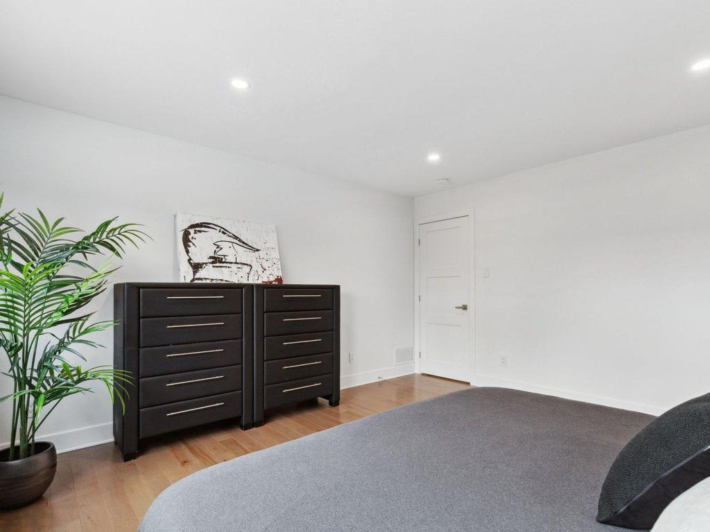 









3587


Rue Lareau

,
Carignan,




QC
J3L0J3

