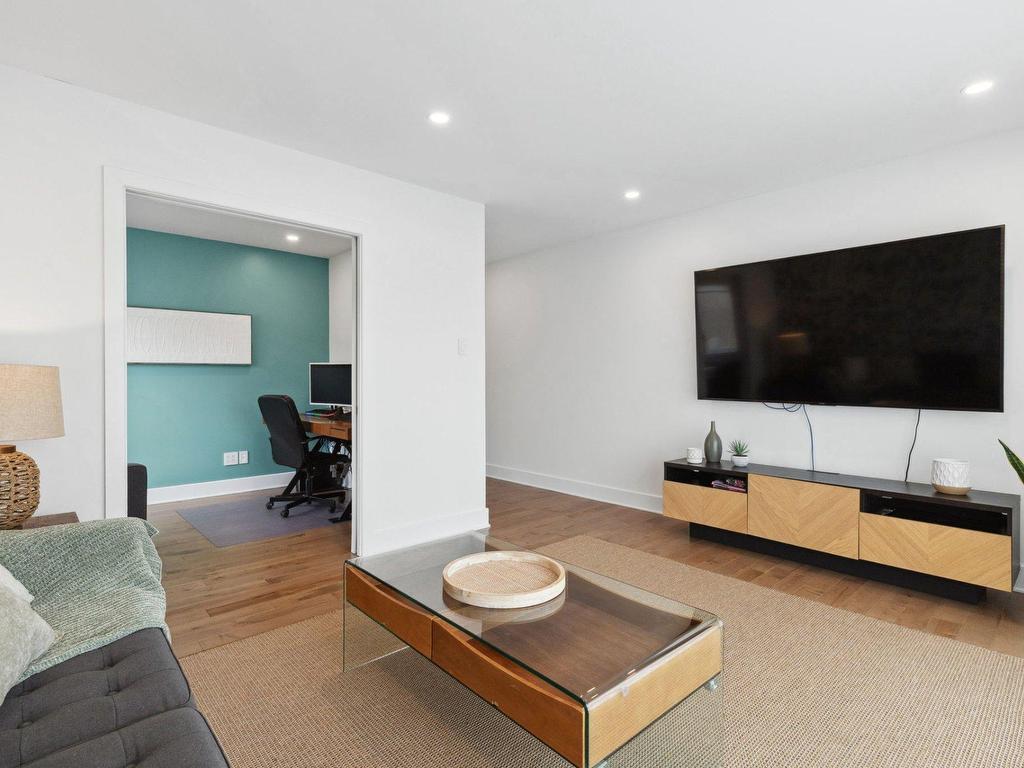 









3587


Rue Lareau

,
Carignan,




QC
J3L0J3

